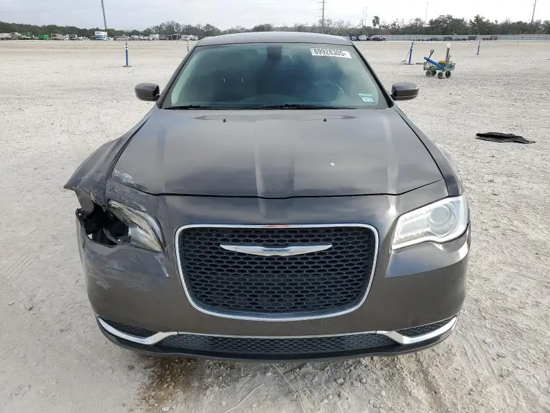 2016 CHRYSLER 300 LIMITED  