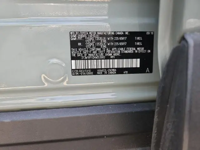 2019 TOYOTA RAV4 XLE  