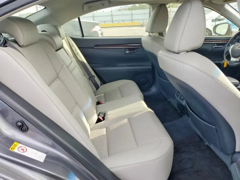 2014 LEXUS ES   