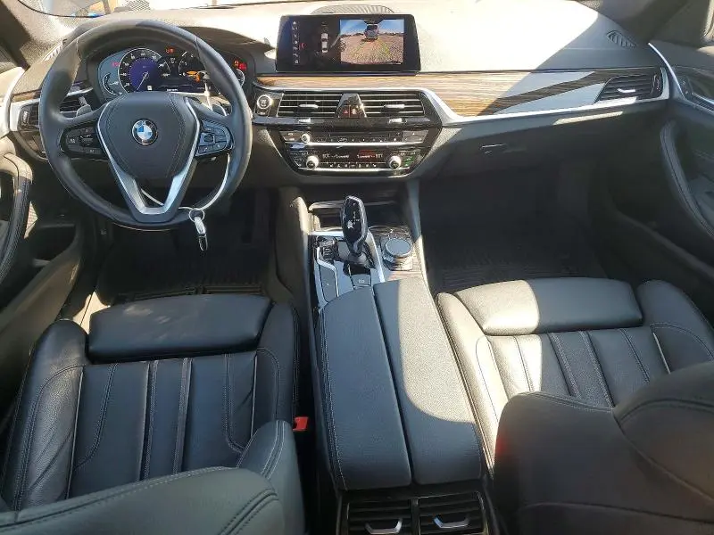 2019 BMW 530 I  