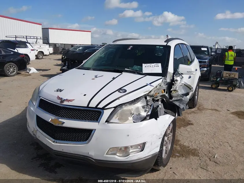 2010 CHEVROLET TRAVERSE LT