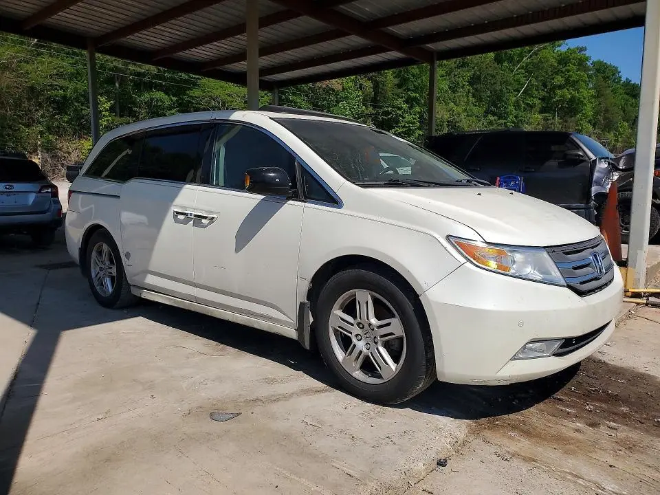 2013 HONDA ODYSSEY TOURING  