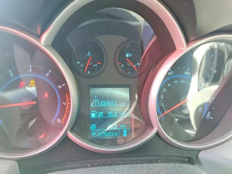 2012 CHEVROLET CRUZE LS  