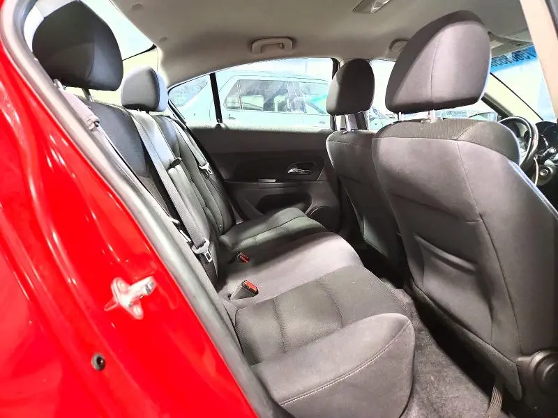 2013 CHEVROLET CRUZE LT  