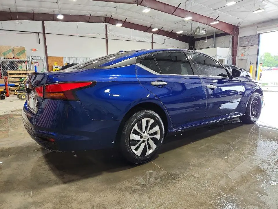 2020 NISSAN ALTIMA S  