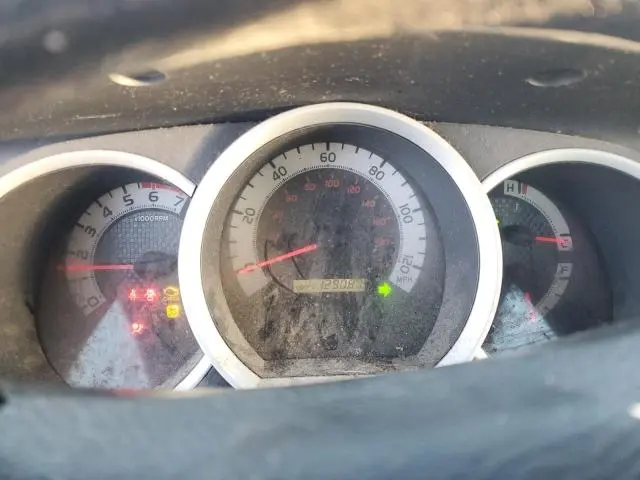 2011 TOYOTA TACOMA   