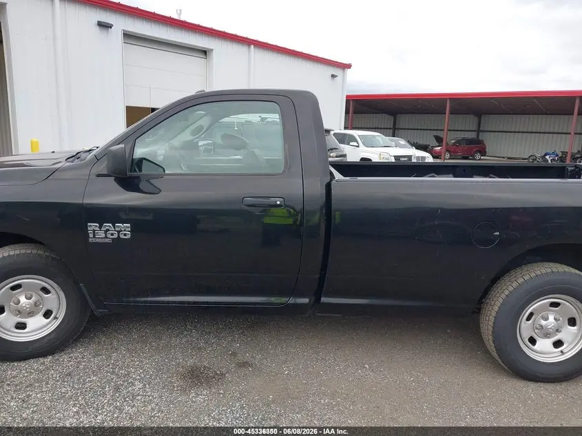 2019 RAM 1500 CLASSIC TRADESMAN  4X2 8' BOX