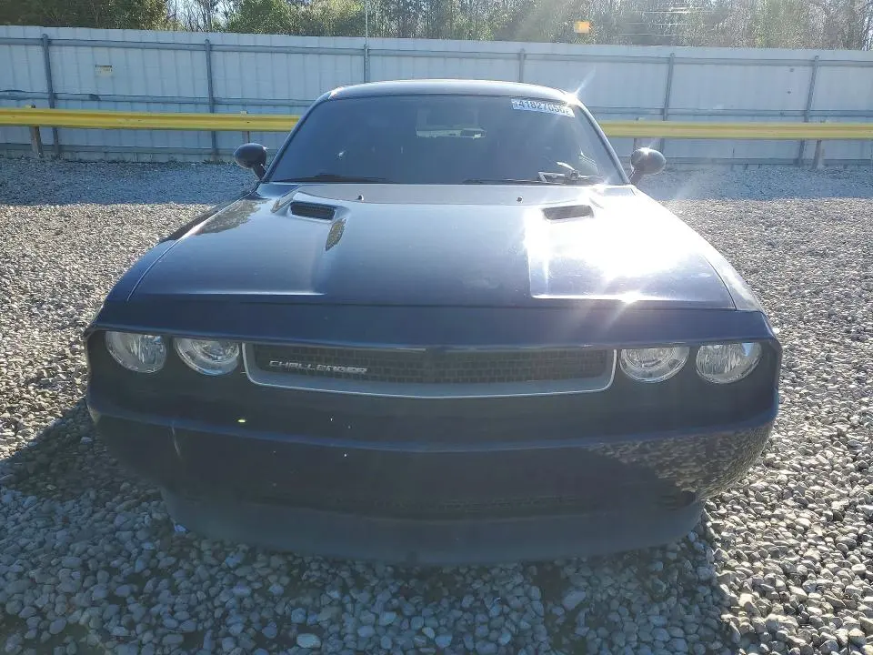 2013 DODGE CHALLENGER SXT  
