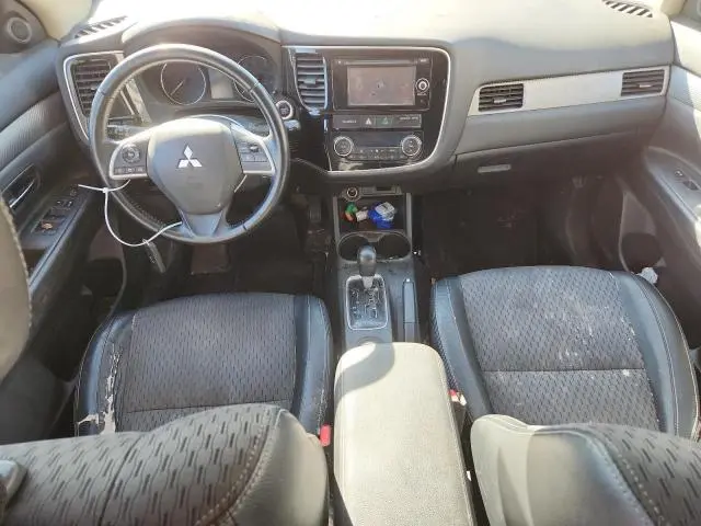 2015 MITSUBISHI OUTLANDER SE