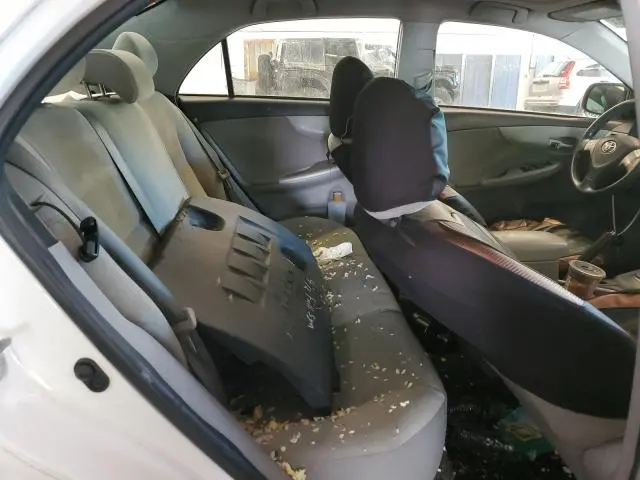 2013 TOYOTA COROLLA BASE  