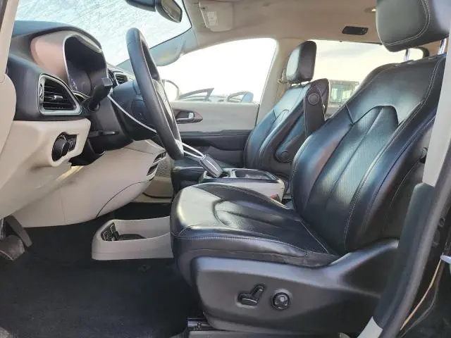 2020 CHRYSLER VOYAGER LXI  