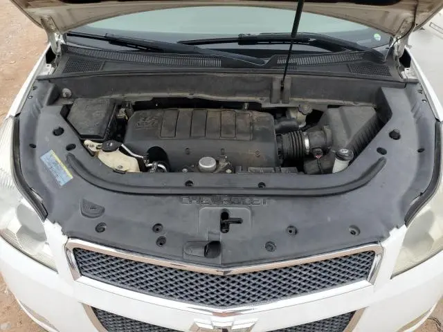 2010 CHEVROLET TRAVERSE LT  