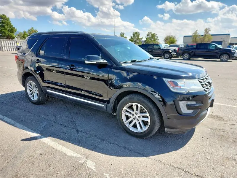 2016 FORD EXPLORER XLT  