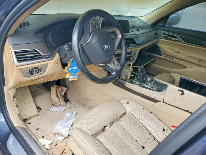 2016 BMW 750 I  