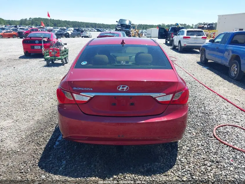 2012 HYUNDAI SONATA GLS