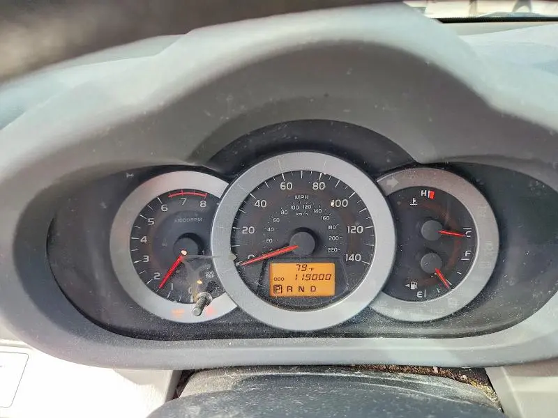 2010 TOYOTA RAV4 BASE  