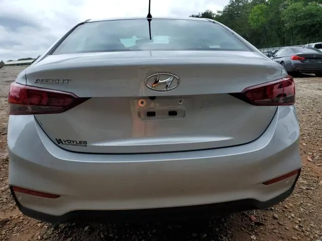 2022 HYUNDAI ACCENT SE  