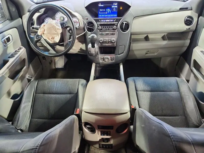 2015 HONDA PILOT SE  