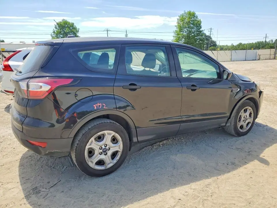 2017 FORD ESCAPE S  