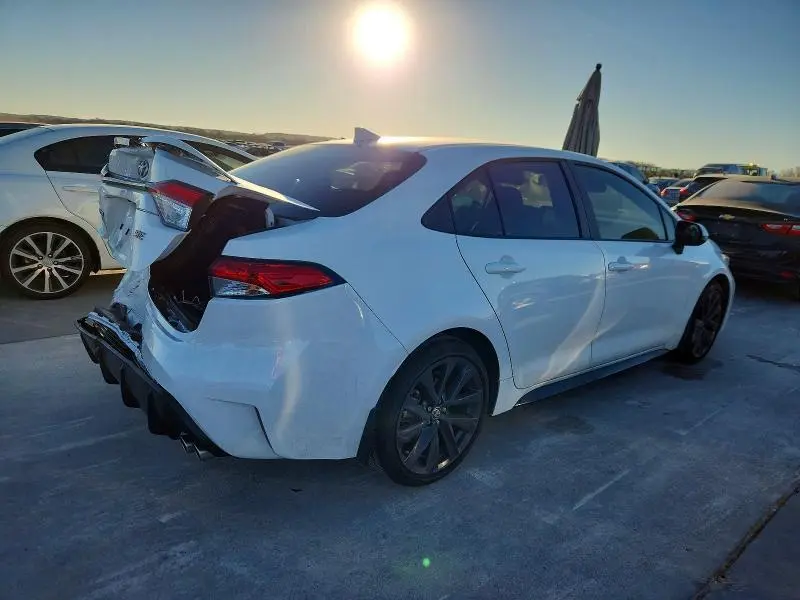 2025 TOYOTA COROLLA SE  