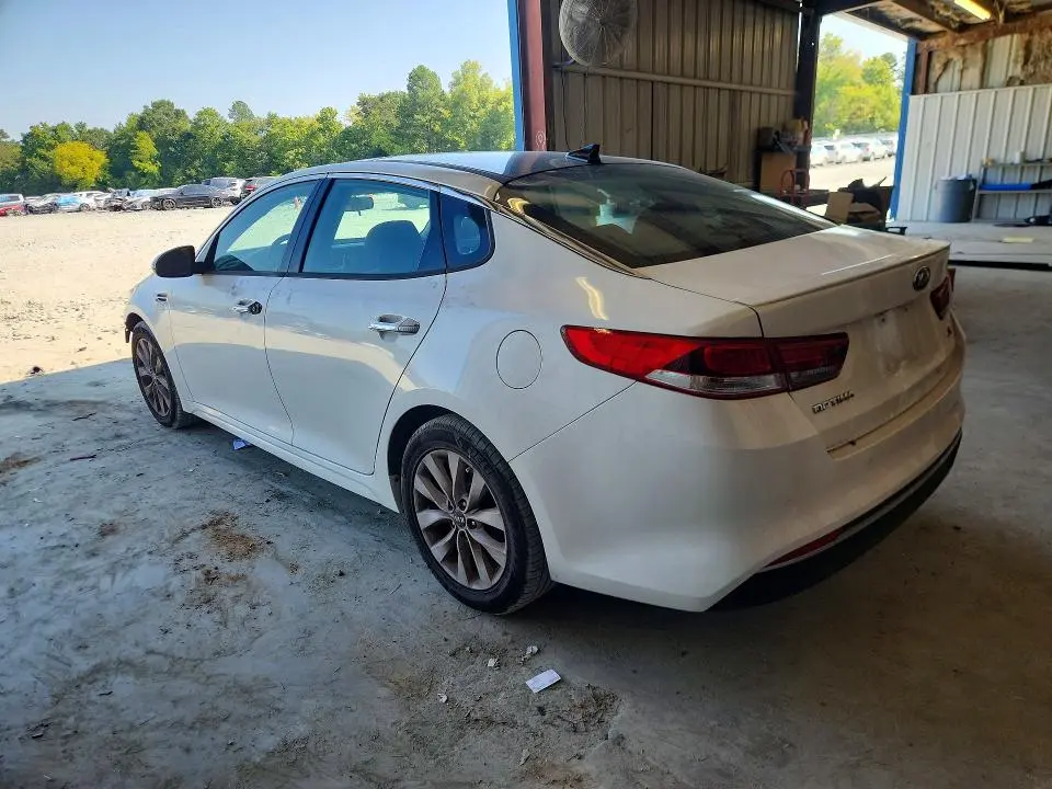 2018 KIA OPTIMA S  