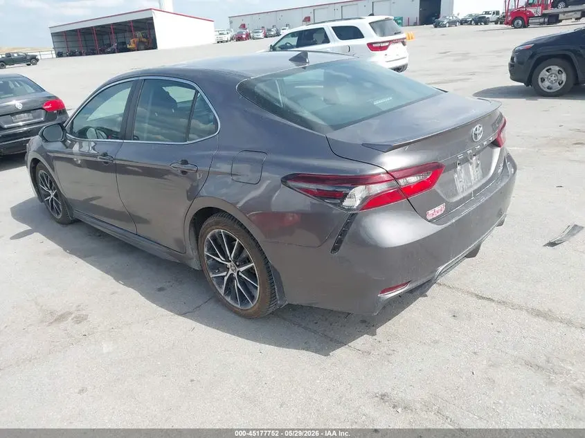 2021 TOYOTA CAMRY SE AWD