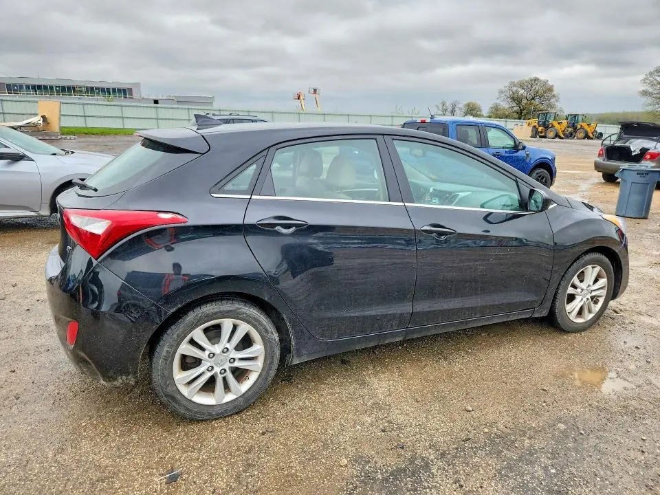 2013 HYUNDAI ELANTRA GT BASE  