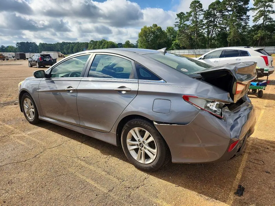 2014 HYUNDAI SONATA GLS  
