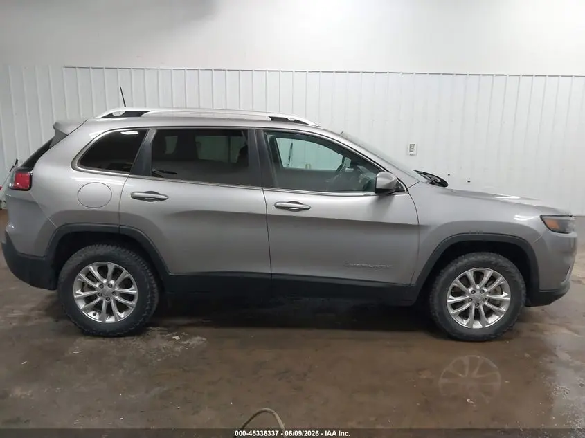 2019 JEEP CHEROKEE LATITUDE 4X4