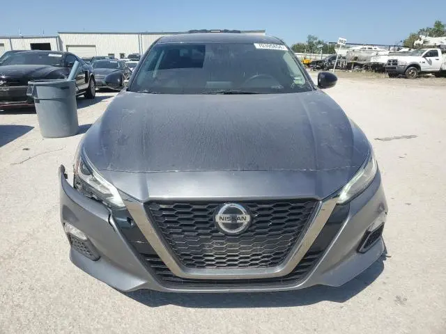 2021 NISSAN ALTIMA SR  