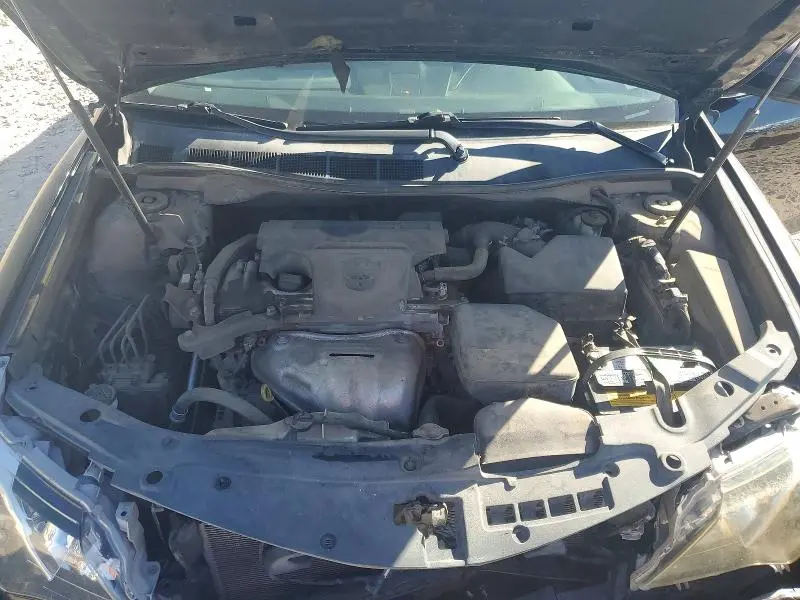 2014 TOYOTA CAMRY SE  