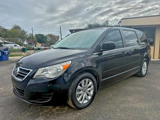 2012 VOLKSWAGEN ROUTAN SE  