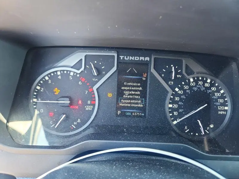 2022 TOYOTA TUNDRA SR5  