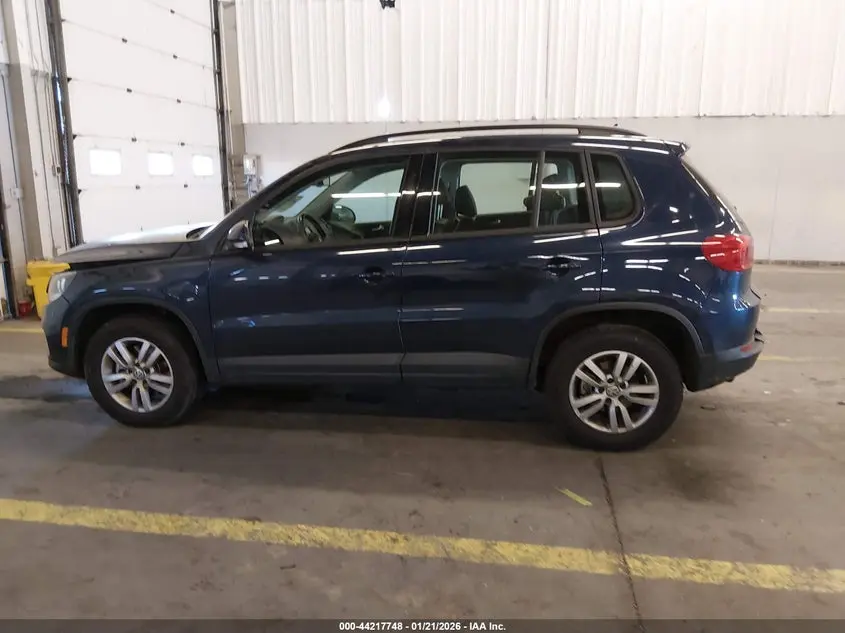 2016 VOLKSWAGEN TIGUAN S