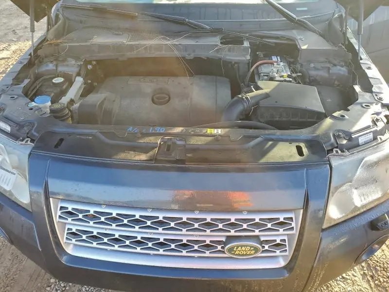 2010 LAND ROVER LR2 HSE  