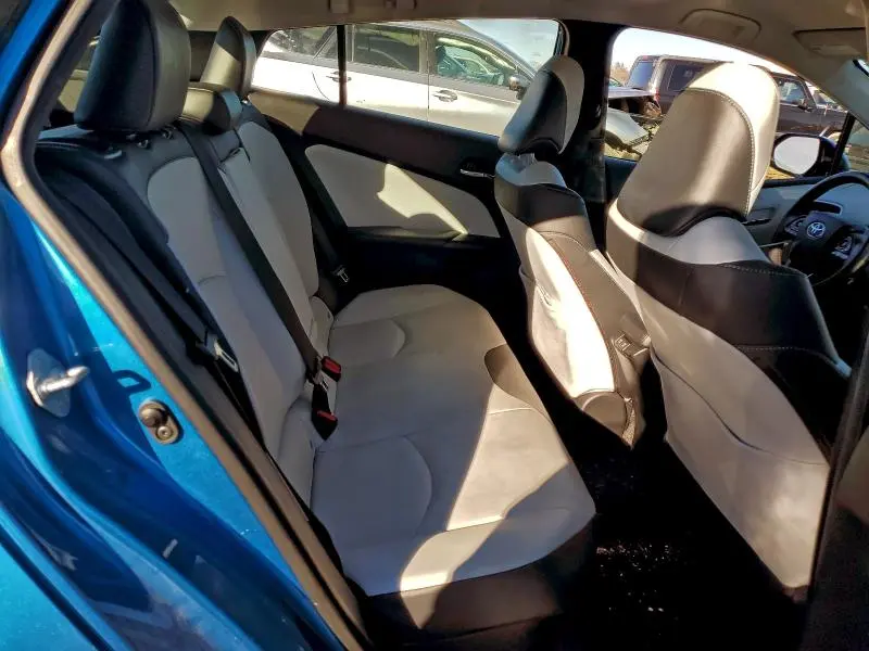 2019 TOYOTA PRIUS   