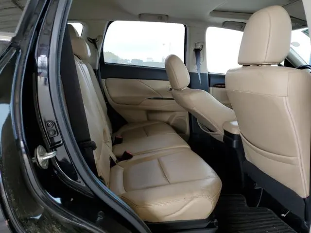 2015 MITSUBISHI OUTLANDER GT  