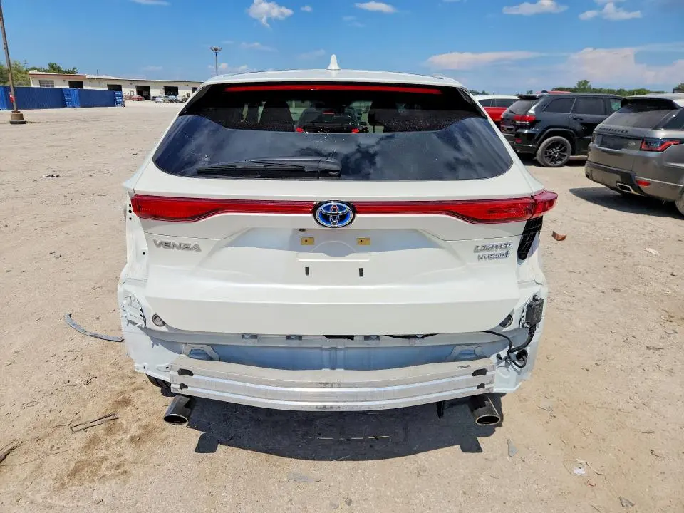 2021 TOYOTA VENZA LIMITED  