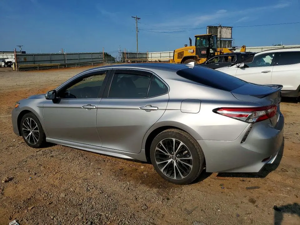 2019 TOYOTA CAMRY   