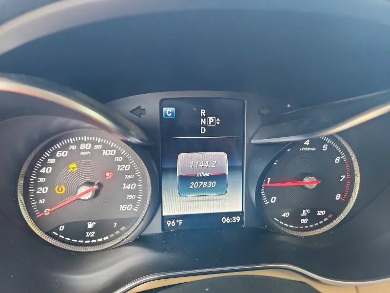 2015 MERCEDES-BENZ C 300  
