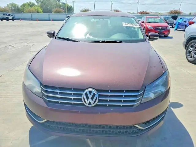 2013 VOLKSWAGEN PASSAT S  