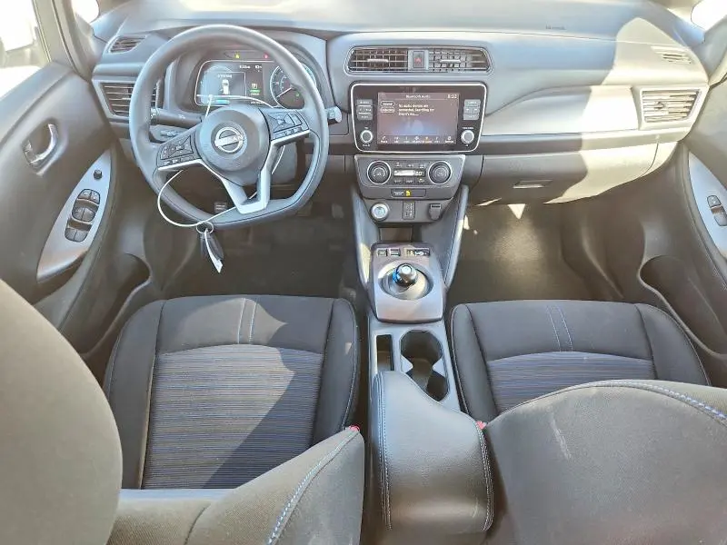 2025 NISSAN LEAF S  