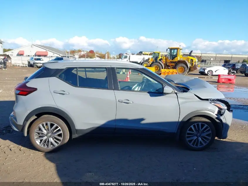 2024 NISSAN KICKS SV XTRONIC CVT
