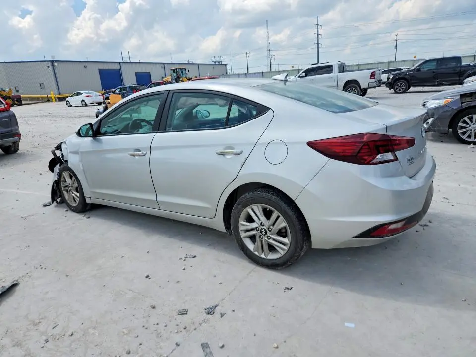 2019 HYUNDAI ELANTRA SEL  