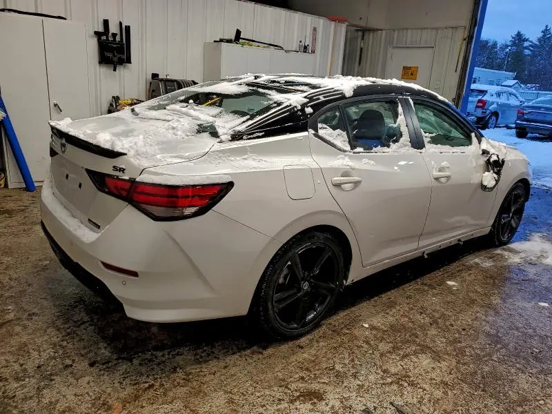 2023 NISSAN SENTRA SR  