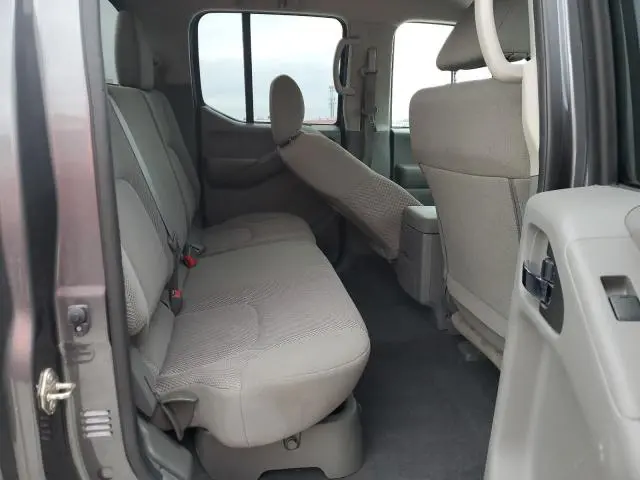 2019 NISSAN FRONTIER S  