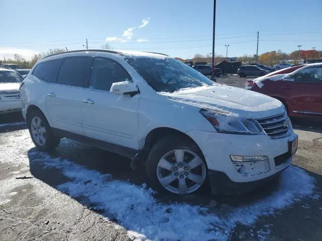 2017 CHEVROLET TRAVERSE LT  