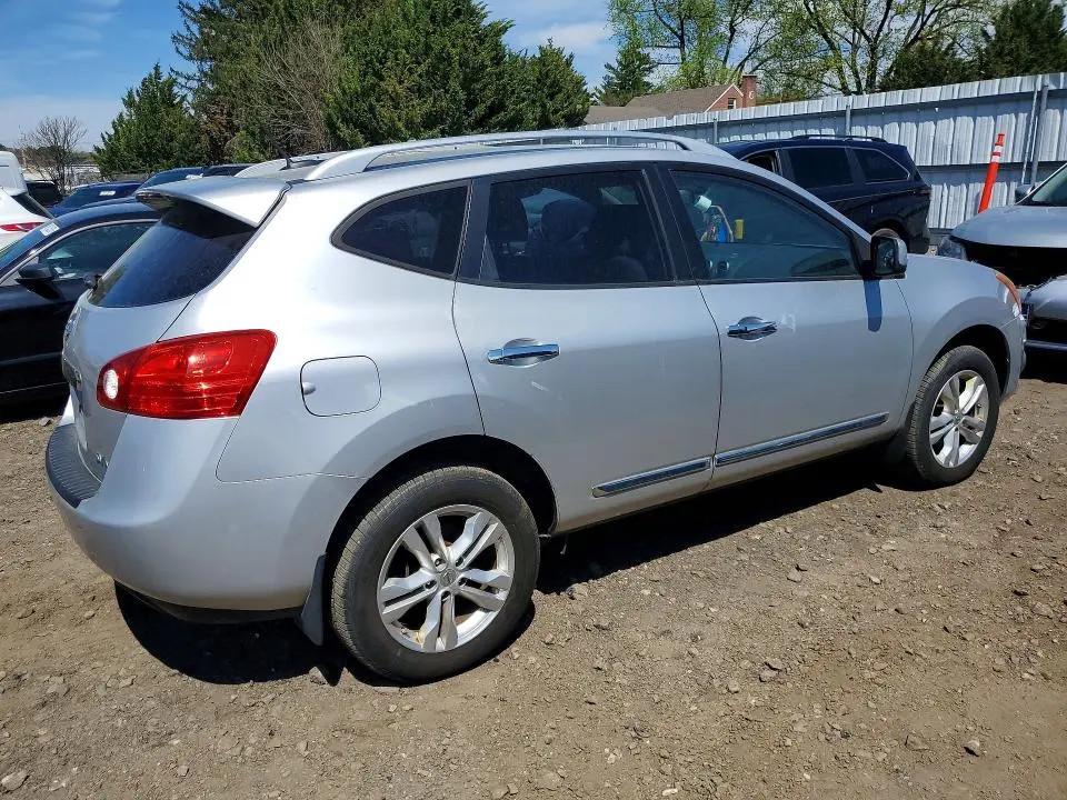 2013 NISSAN ROGUE S  