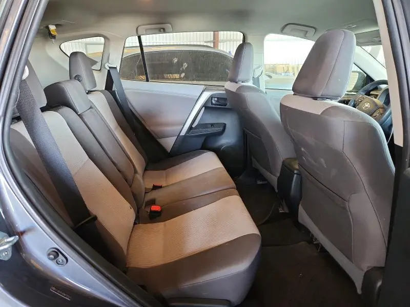 2013 TOYOTA RAV4 LE  