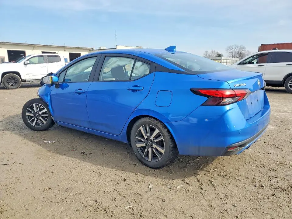 2020 NISSAN VERSA SV  